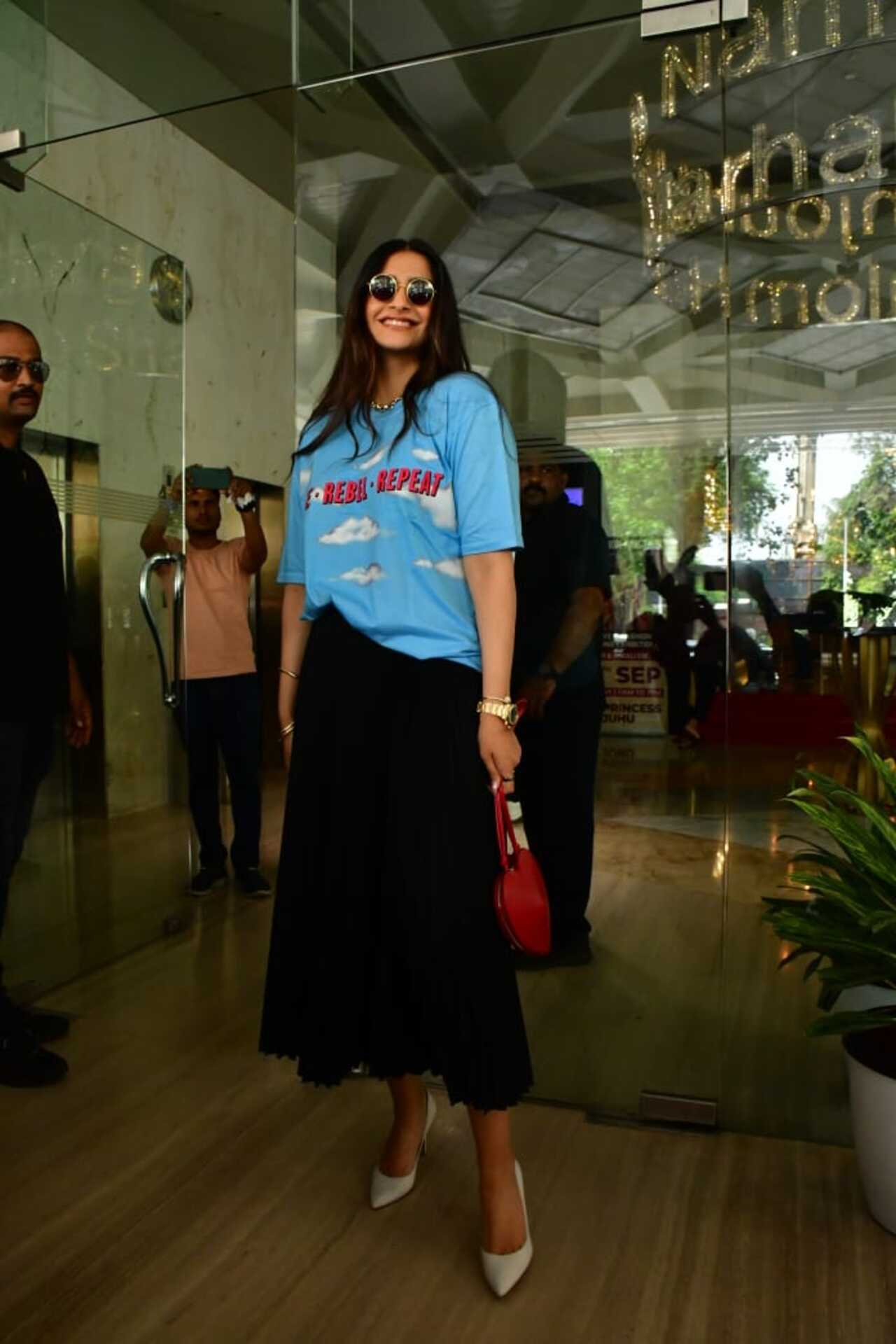 Thank You For Coming: Bhumi, Shehnaaz, Sonam & Rhea host stand-up